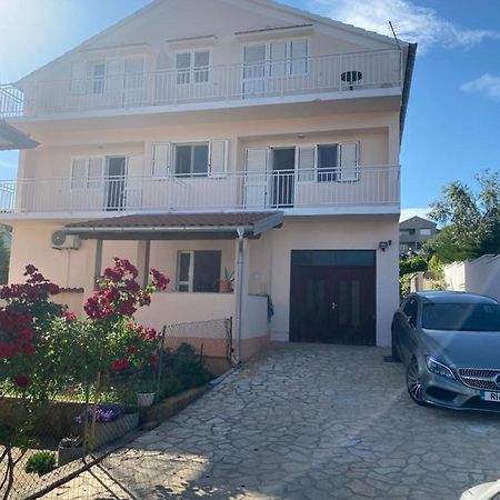 Apart Mani Di Lauro Apartamento Preko Exterior foto
